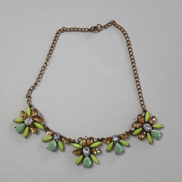 Jewel bib green necklace - Picture 4 of 5